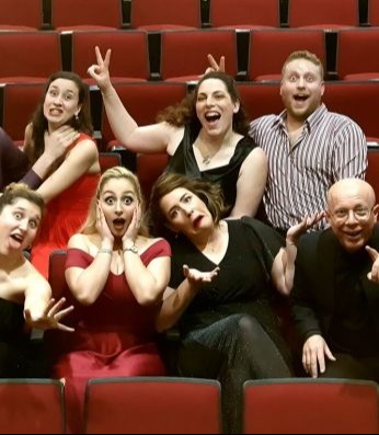 קומקום ומטאטא