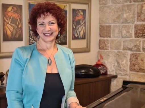 הפסנתרנית אסתרית בלצן