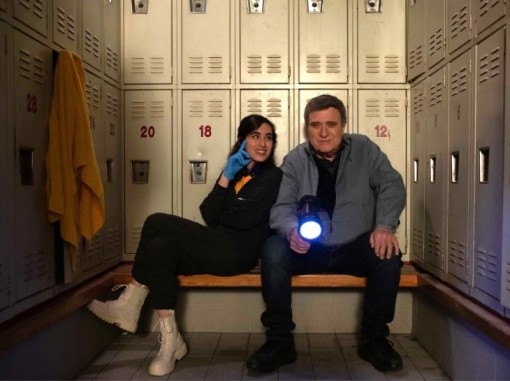 יהורם גאון ומשי קלינשטיין בסצנה מתוך הסרט