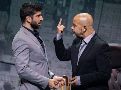 סצנה מתוך ההצגה