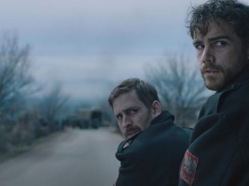 שני אסירים במנוסה