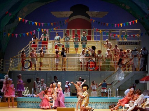 מראה כללי במת המופע