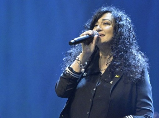 שלומית אהרון